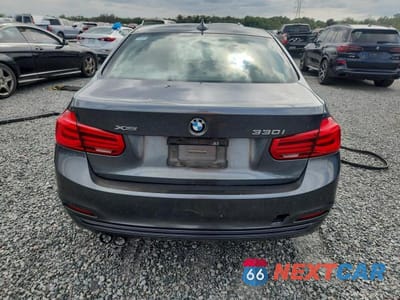 Zdjęcie 6 z 12 samochodu: 2017 BMW 330 XI VIN:WBA8D9G3XHNU61925 - miniatura