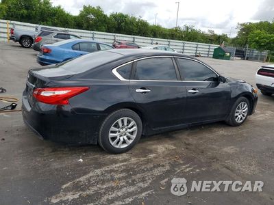 Trzecie zdjęcie samochodu z tyłu: 2014 NISSAN ALTIMA 2.5 S VIN:1N4AL3AP1GN320939 - miniatura