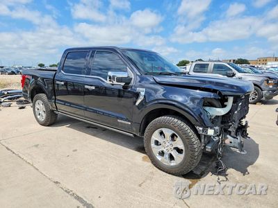 Czwarte zdjęcie samochodu z boku: 2021 FORD F150 SUPERCREW VIN:1FTFW1ED4MFB86235 - miniatura