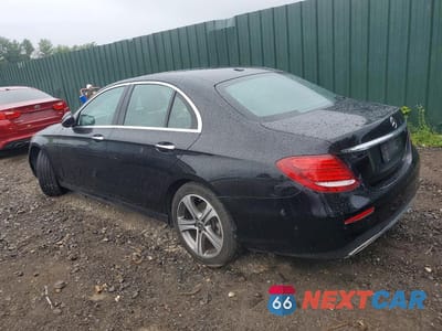 Drugie zdjęcie samochodu z przodu: 2018 MERCEDES-BENZ E 300 4MATIC VIN:WDDZF4KB2JA478367 - miniatura