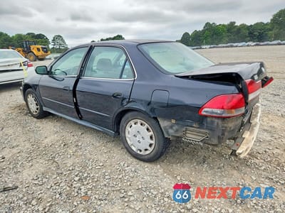 Drugie zdjęcie samochodu z przodu: 2001 HONDA ACCORD LX VIN:JHMCG56421C000063 - miniatura