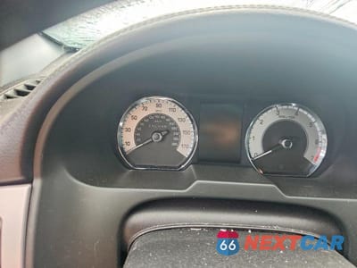 Zdjęcie 9 z 12 samochodu: 2009 JAGUAR XF SUPERCHARGED VIN:SAJWA07C391R35674 - miniatura