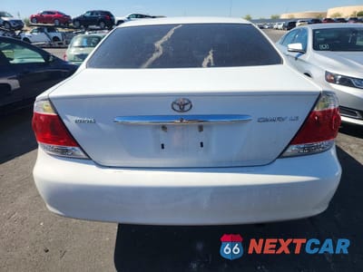 Zdjęcie 6 z 12 samochodu: 2005 TOYOTA CAMRY LE VIN:4T1BE32K25U541461 - miniatura