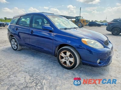 Czwarte zdjęcie samochodu z boku: 2005 TOYOTA COROLLA MATRIX XR VIN:2T1KR32E85C352118 - miniatura