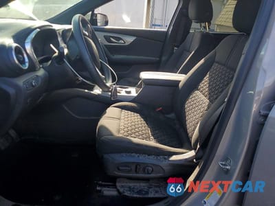 Zdjęcie 7 z 14 samochodu: 2021 CHEVROLET BLAZER 2LT VIN:3GNKBHRS7MS513029 - miniatura