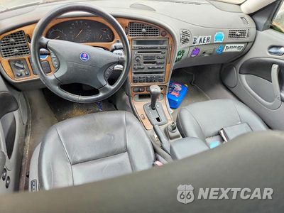 Zdjęcie 8 z 12 samochodu: 1995 SAAB 900 VIN:YS3EB49E523041904 - miniatura