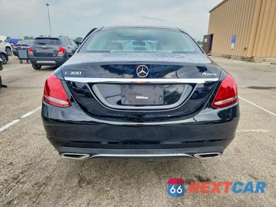 Zdjęcie 6 z 12 samochodu: 2015 MERCEDES-BENZ C 300 4MATIC VIN:55SWF4KB0FU077815 - miniatura
