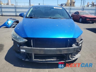 Piąte zdjęcie samochodu w środku: 2017 HYUNDAI ELANTRA SE VIN:5NPD84LF3HH165962 - miniatura