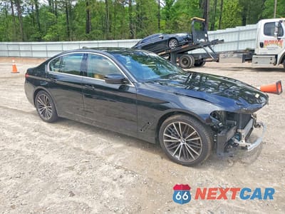 Czwarte zdjęcie samochodu z boku: 2022 BMW 540 XI VIN:WBA73BJ07NWX74988 - miniatura
