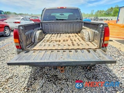 Zdjęcie 6 z 12 samochodu: 2000 CHEVROLET SILVERADO K1500 VIN:1GCEK19T9YE393823 - miniatura