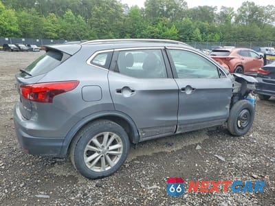 Trzecie zdjęcie samochodu z tyłu: 2018 NISSAN ROGUE SPORT SV VIN:JN1BJ1CR3JW285266 - miniatura