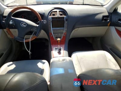 Zdjęcie 8 z 12 samochodu: 2007 LEXUS ES 350 VIN:JTHBJ46GX72143830 - miniatura