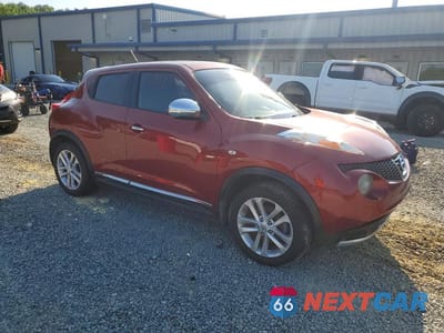 Czwarte zdjęcie samochodu z boku: 2012 NISSAN JUKE S VIN:JN8AF5MV4CT120123 - miniatura