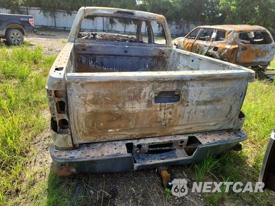 Zdjęcie 6 z 11 samochodu: 2015 CHEVROLET SILVERADO K1500 LT VIN:3GCUKREC1FG507318 - miniatura