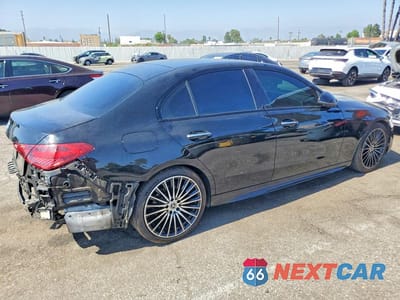 Trzecie zdjęcie samochodu z tyłu: 2022 MERCEDES-BENZ C 300 VIN:W1KAF4GB1NR020915 - miniatura