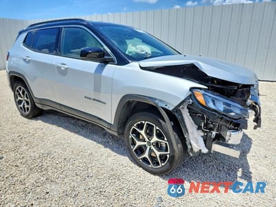 Czwarte zdjęcie samochodu z boku: 2025 JEEP COMPASS LIMITED VIN:3C4NJDCN4ST605243 - miniatura