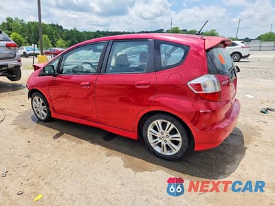 Drugie zdjęcie samochodu z przodu: 2010 HONDA FIT SPORT VIN:JHMGE8G41AC002426 - miniatura