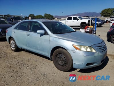 Czwarte zdjęcie samochodu z boku: 2008 TOYOTA CAMRY LE VIN:4T4BE46K18R034321 - miniatura