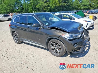 Czwarte zdjęcie samochodu z boku: 2016 BMW X1 XDRIVE28I VIN:WBXHT3C30GP886939 - miniatura