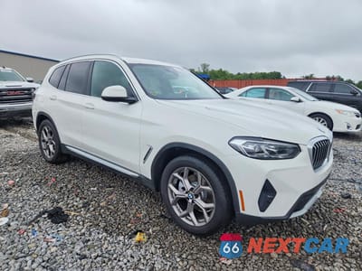 Czwarte zdjęcie samochodu z boku: 2022 BMW X3 SDRIVE30I VIN:5UX43DP00N9M67880 - miniatura
