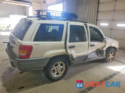Trzecie zdjęcie samochodu z tyłu: 2001 JEEP GRAND CHEROKEE LAREDO VIN:1J4GW48S21C686417 - miniatura