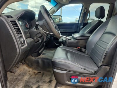 Zdjęcie 7 z 12 samochodu: 2022 RAM 1500 CLASSIC TRADESMAN VIN:1C6RR6FT2NS152253 - miniatura