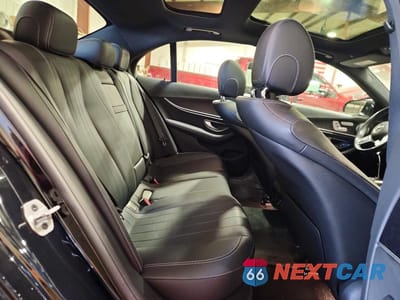 Zdjęcie 10 z 13 samochodu: 2020 MERCEDES-BENZ E 350 4MATIC VIN:WDDZF8EB6LA751042 - miniatura
