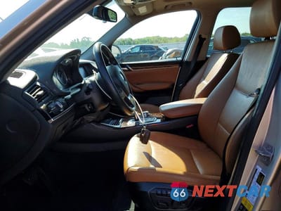 Zdjęcie 7 z 13 samochodu: 2016 BMW X3 XDRIVE28I VIN:5UXWX9C56G0D76473 - miniatura