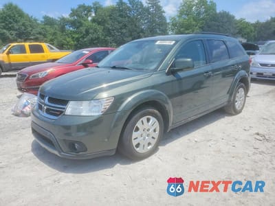 2019 DODGE JOURNEY SE 3C4PDCBB0KT857296 - główne zdjęcie licytacji z USA - miniatura