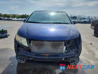 Piąte zdjęcie samochodu w środku: 2015 HONDA ODYSSEY EXL VIN:5FNRL5H61FB078012 - miniatura