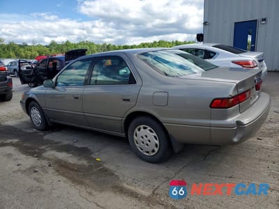 Drugie zdjęcie samochodu z przodu: 1999 TOYOTA CAMRY LE VIN:4T1BG22K2XU467434 - miniatura