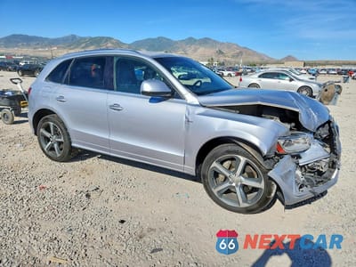 Czwarte zdjęcie samochodu z boku: 2015 AUDI Q5 PREMIUM PLUS VIN:WA1DGAFP4FA092881 - miniatura
