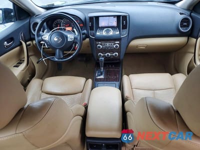 Zdjęcie 8 z 12 samochodu: 2011 NISSAN MAXIMA 3.5 S VIN:1N4AA5AP9BC804489 - miniatura