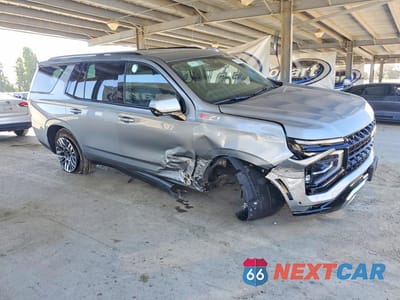 Czwarte zdjęcie samochodu z boku: 2026 CHEVROLET TAHOE K1500 Z71 VIN:1GNS6PKD2TR302848 - miniatura