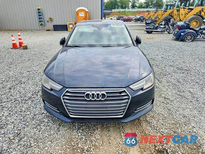 Piąte zdjęcie samochodu w środku: 2017 AUDI A4 PREMIUM VIN:WAUGNAF43HN021825 - miniatura