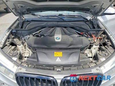 Zdjęcie 12 z 13 samochodu: 2015 BMW X5 XDRIVE50I VIN:5UXKR6C58F0J76214 - miniatura