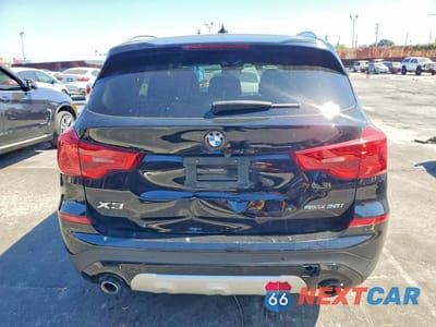 Zdjęcie 6 z 12 samochodu: 2019 BMW X3 SDRIVE30I VIN:5UXTR7C52KLF32811 - miniatura