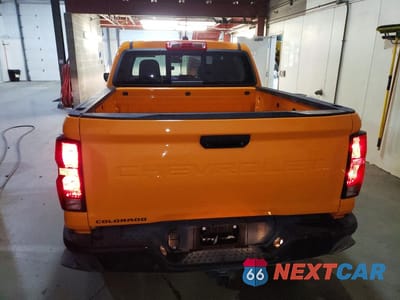 Zdjęcie 6 z 12 samochodu: 2025 CHEVROLET COLORADO VIN:1GCPTBEKXS1215345 - miniatura