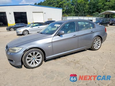 2011 BMW 328 XI WBAPK7G56BNN86919 - główne zdjęcie licytacji z USA - miniatura