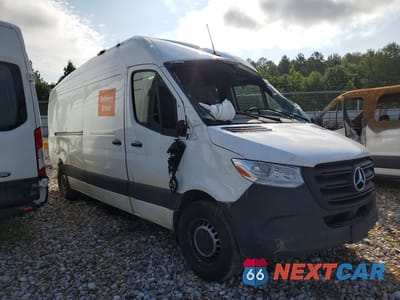 Czwarte zdjęcie samochodu z boku: 2025 MERCEDES-BENZ SPRINTER 2500 DELIVERY VAN VIN:W1Y4KCHY2ST229039 - miniatura
