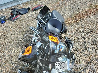 Piąte zdjęcie samochodu w środku: 2016 HARLEY-DAVIDSON FLHTKL ULTRA LIMITED LOW VIN:1HD1KKL14GB608406 - miniatura