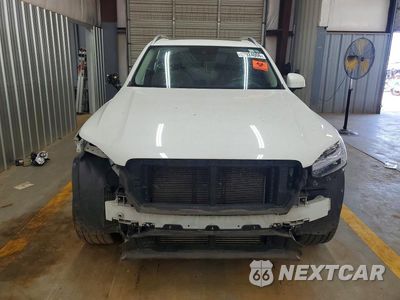 Piąte zdjęcie samochodu w środku: 2019 VOLVO XC90 T6 MOMENTUM VIN:YV4A22PK5K1499728 - miniatura