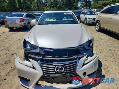 Piąte zdjęcie samochodu w środku: 2016 LEXUS IS 300 VIN:JTHCM1D24G5010092 - miniatura