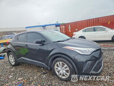 Czwarte zdjęcie samochodu z boku: 2021 TOYOTA C-HR LE VIN:NMTKHMBX1MR128364 - miniatura
