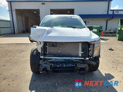Piąte zdjęcie samochodu w środku: 2023 FORD F150 VIN:1FTEW1EP7PKF63061 - miniatura
