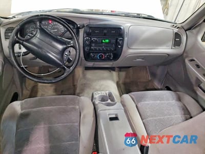 Zdjęcie 8 z 13 samochodu: 1998 FORD EXPLORER VIN:1FMZU34X6WUA55571 - miniatura