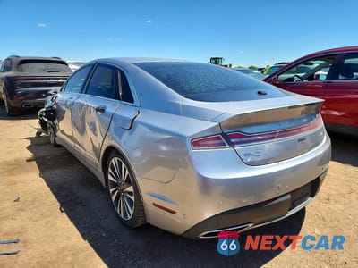 Drugie zdjęcie samochodu z przodu: 2020 LINCOLN MKZ RESERVE VIN:3LN6L5E98LR611335 - miniatura