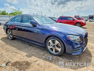 Zdjęcie 13 z 48 samochodu: 2017 MERCEDES-BENZ E 300 4MATIC VIN:WDDZF4KB6HA012791 - miniatura