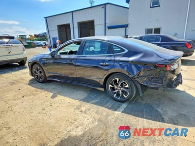 Drugie zdjęcie samochodu z przodu: 2024 HYUNDAI SONATA SEL VIN:KMHL64JA7RA357754 - miniatura