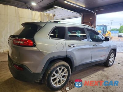 Trzecie zdjęcie samochodu z tyłu: 2014 JEEP CHEROKEE LATITUDE VIN:1C4PJMCB8EW125722 - miniatura